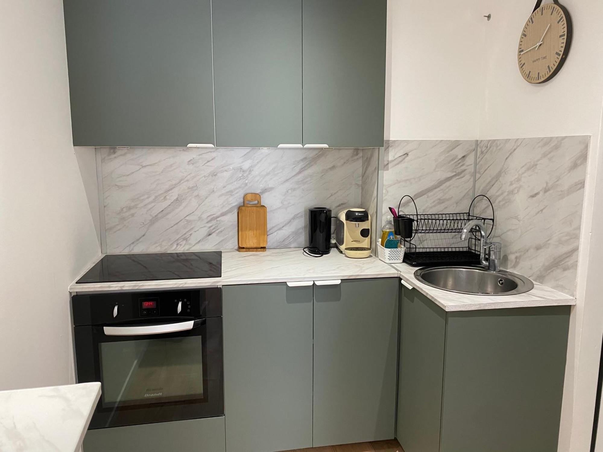 Apartment Romy Les Pieds Dans L'eau 10 M De La La Seyne-sur-Mer